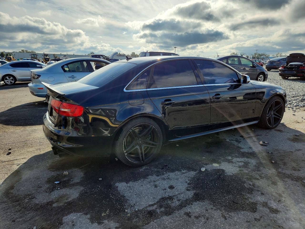 2013 AUDI S4