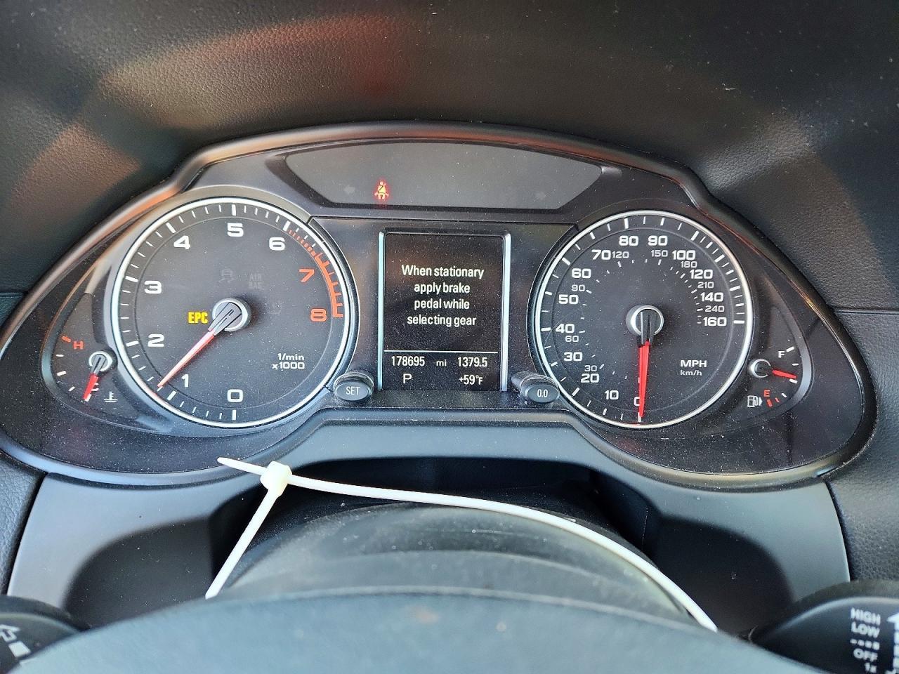 2015 AUDI Q5