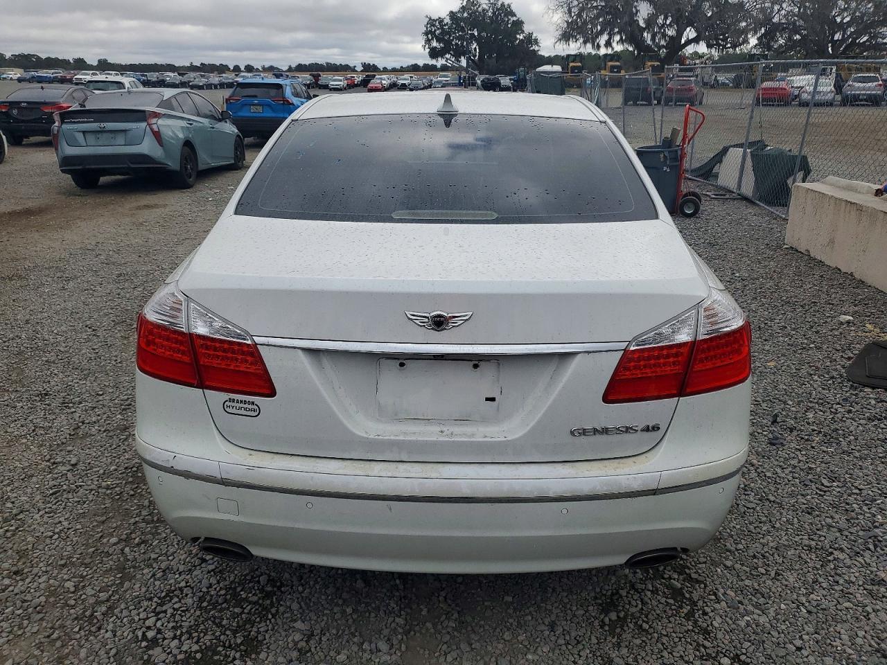 2011 HYUNDAI GENESIS