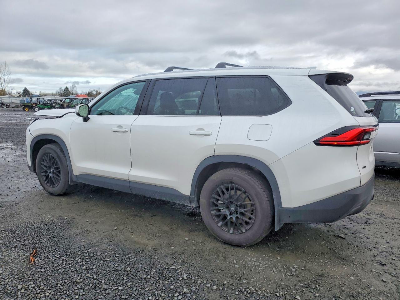 2024 TOYOTA HIGHLANDER