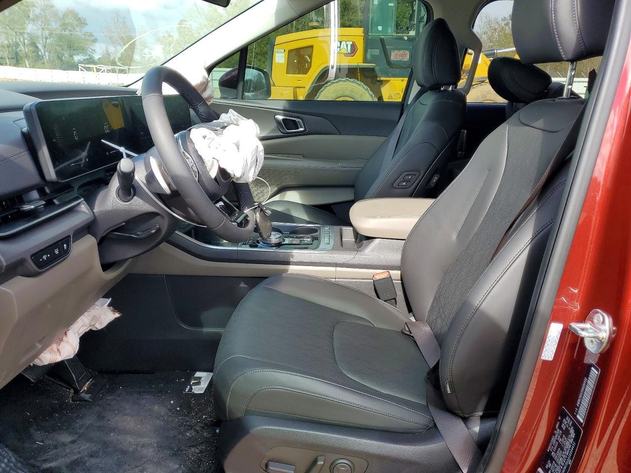 2025 KIA Carnival
