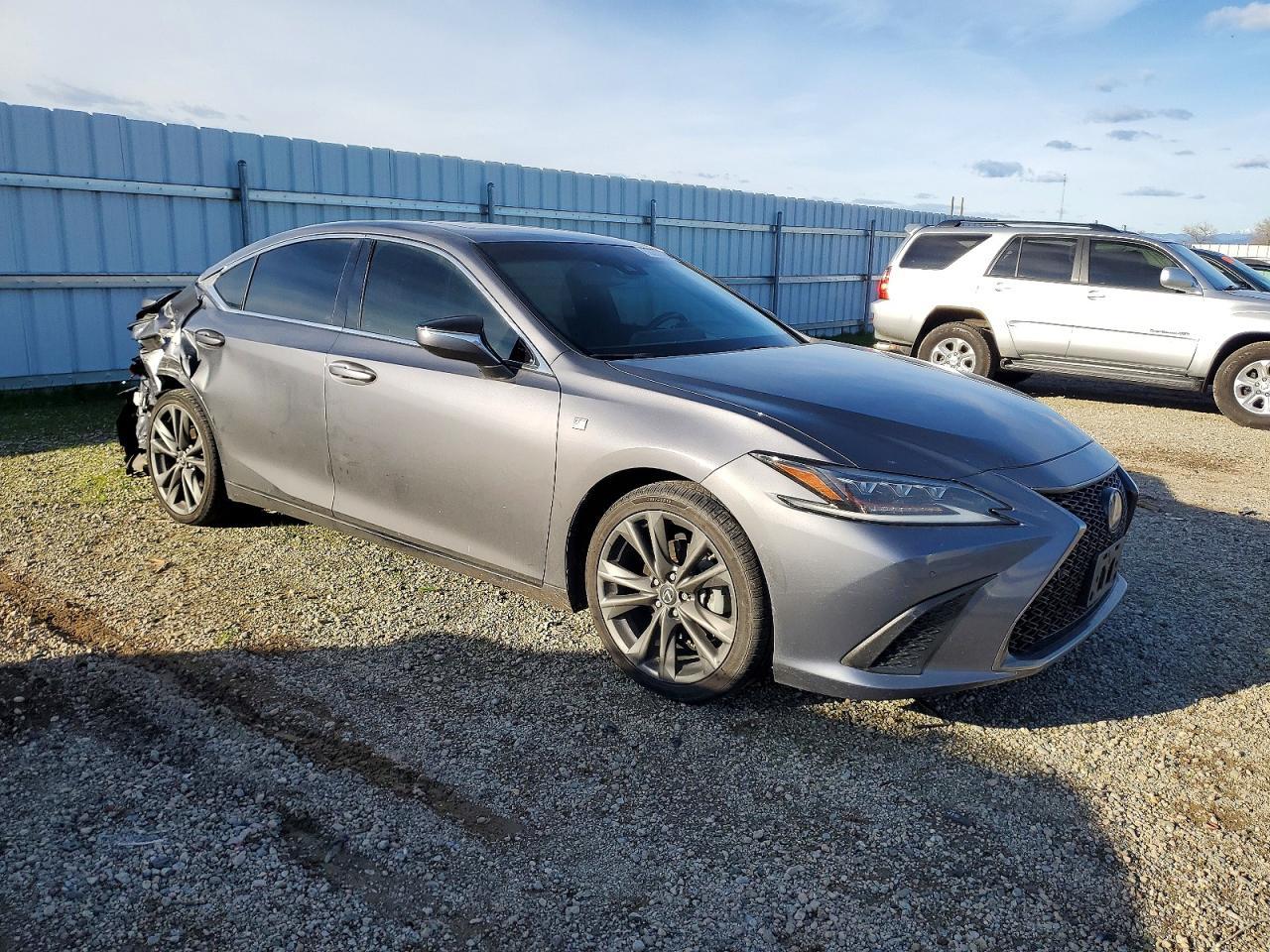 2019 LEXUS ES 350