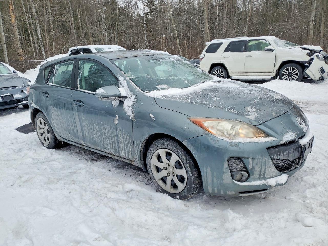 2013 MAZDA 3