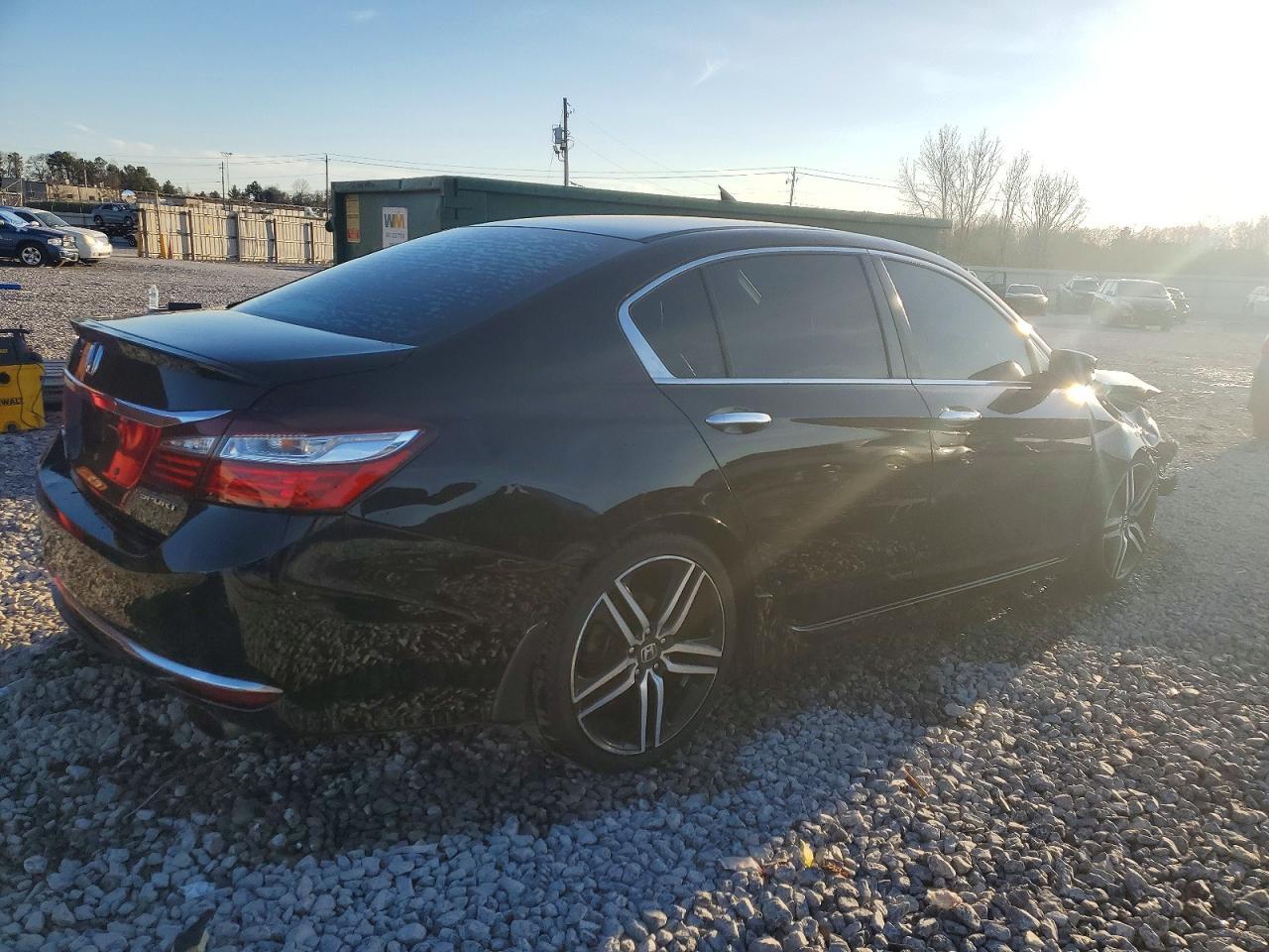 2016 HONDA ACCORD