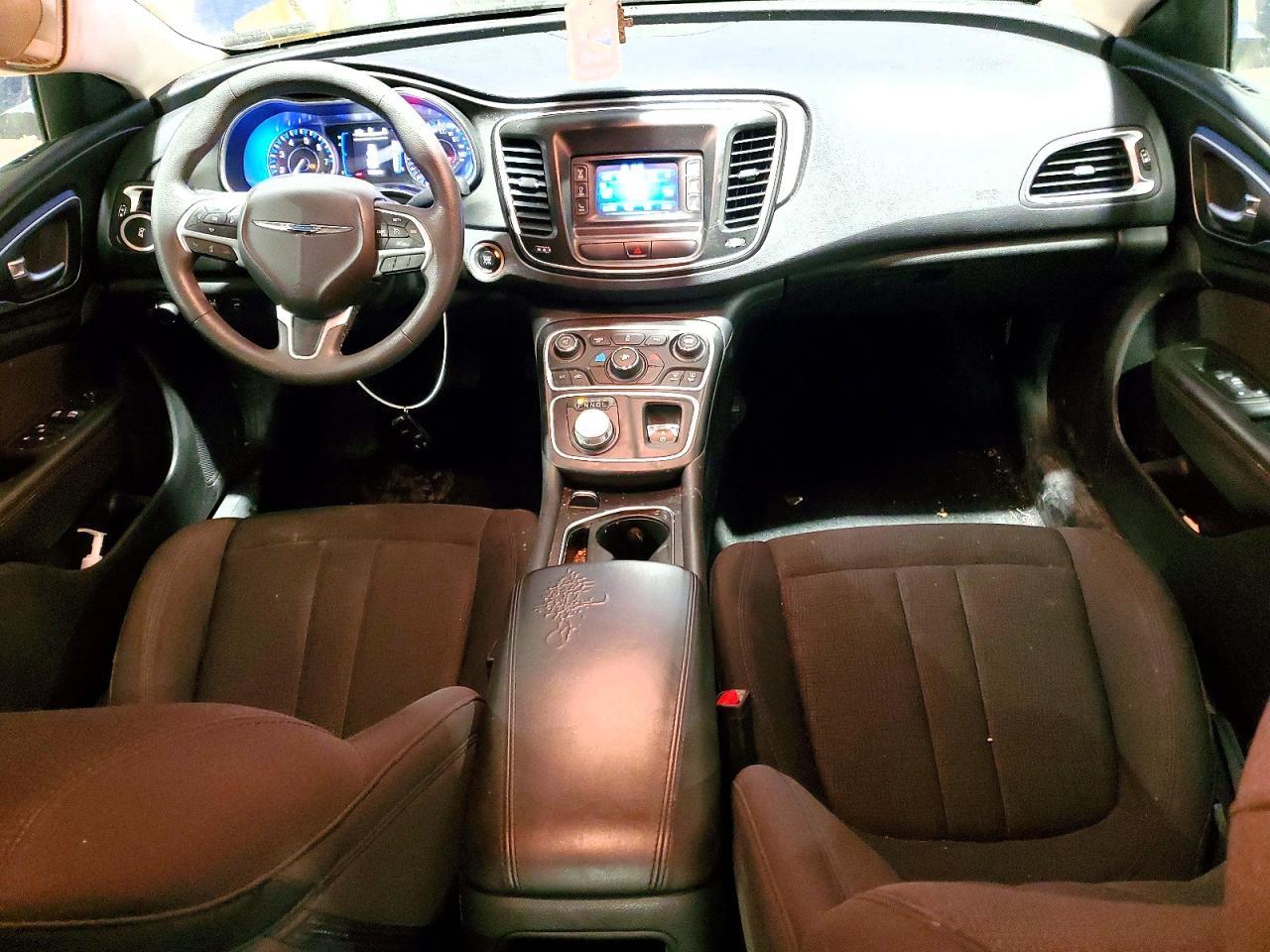 2016 CHRYSLER 200