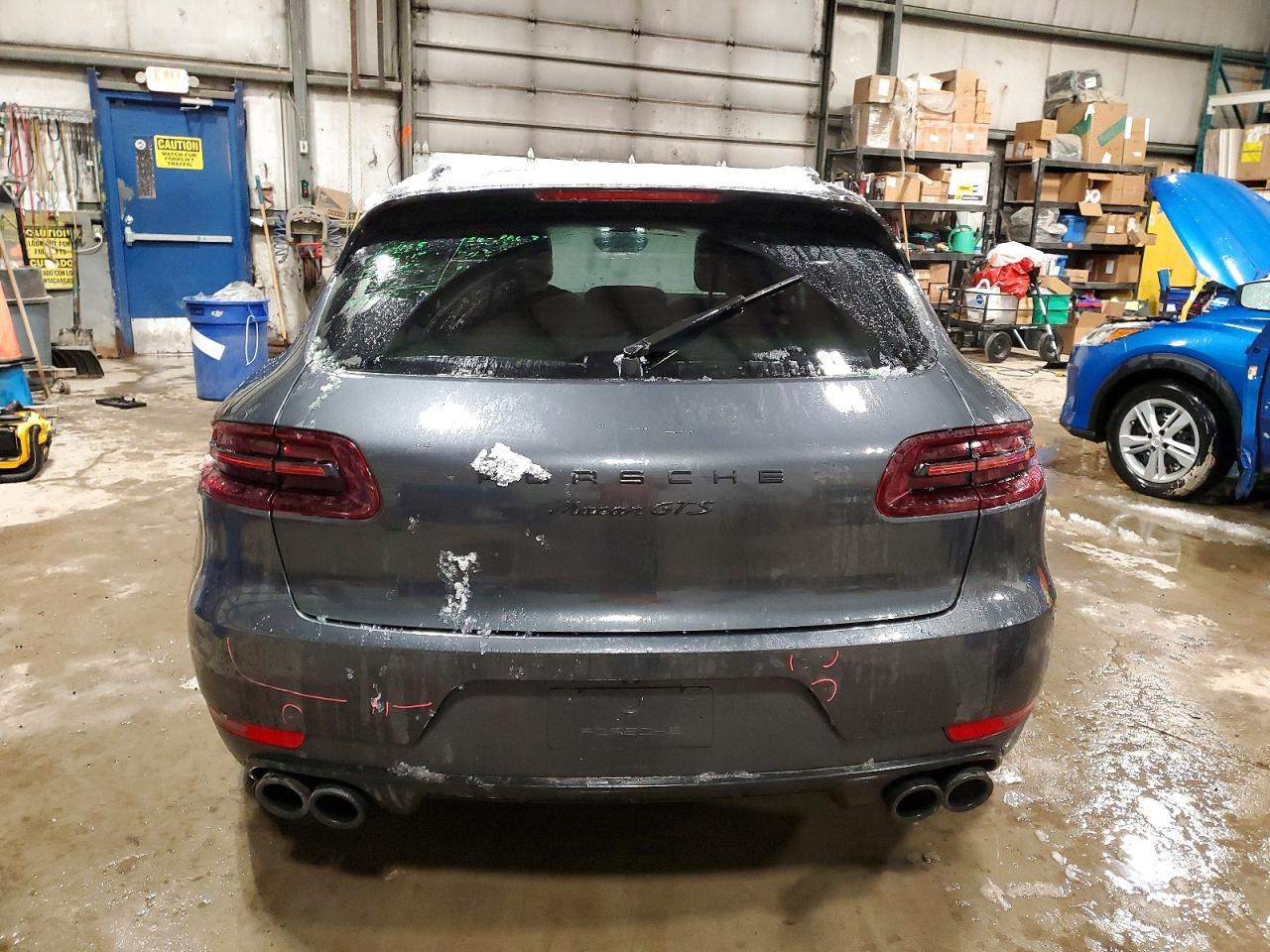 2018 PORSCHE Macan