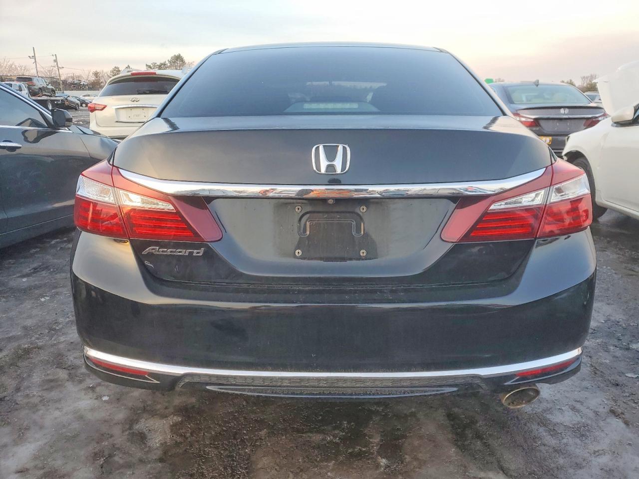 2016 HONDA ACCORD