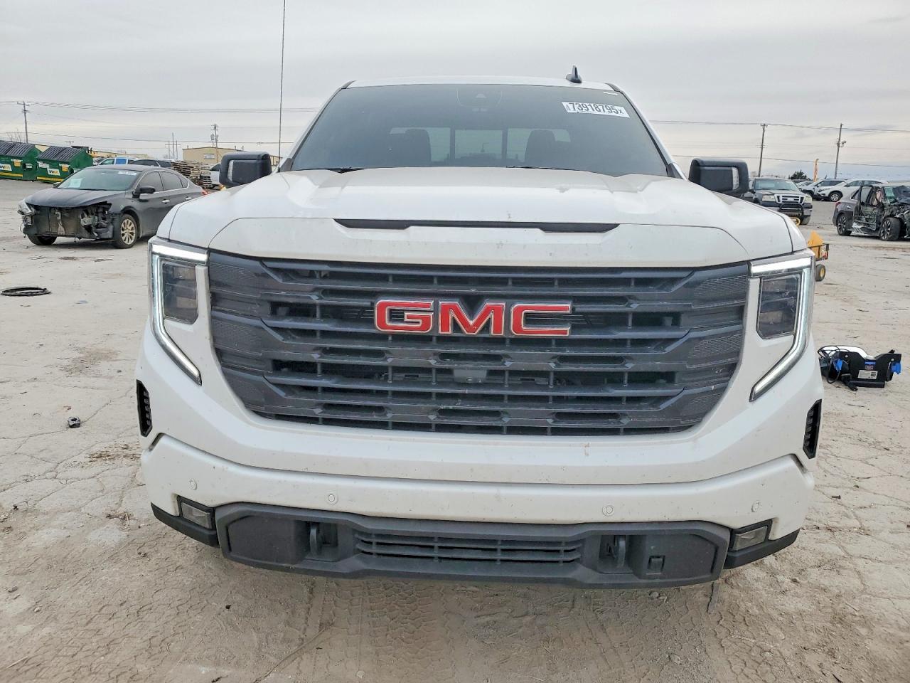2025 GMC Sierra