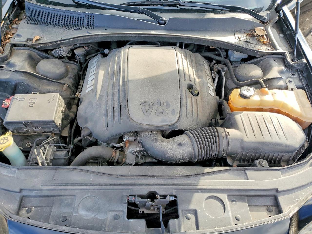 2012 CHRYSLER 300