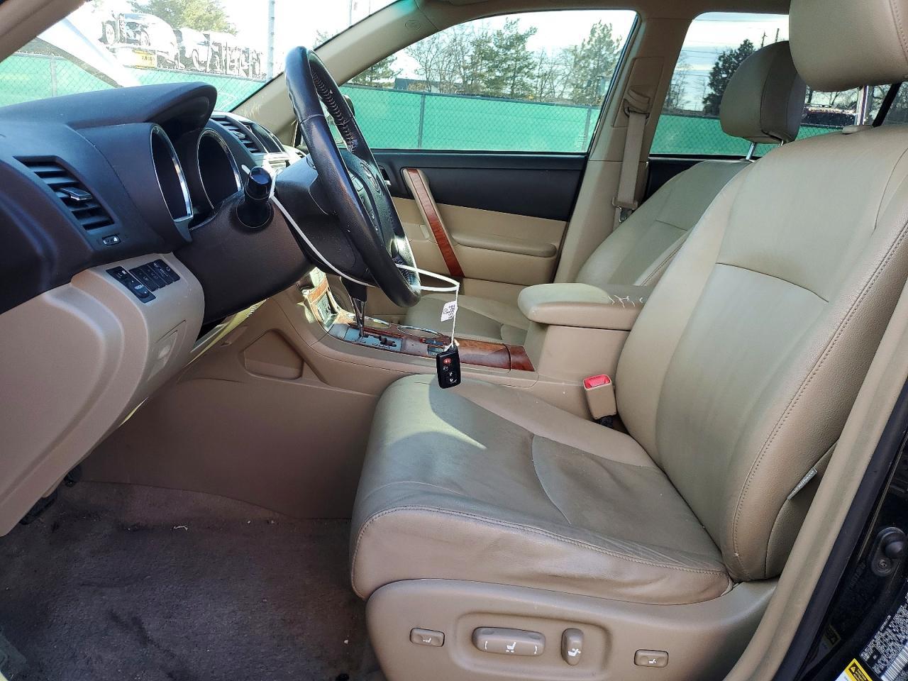 2009 TOYOTA HIGHLANDER