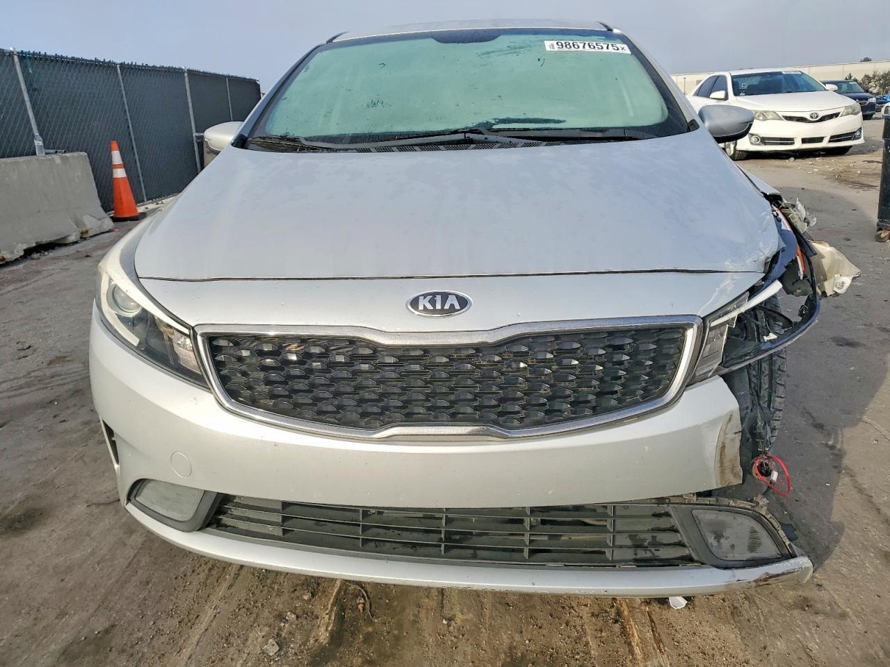 2017 KIA FORTE