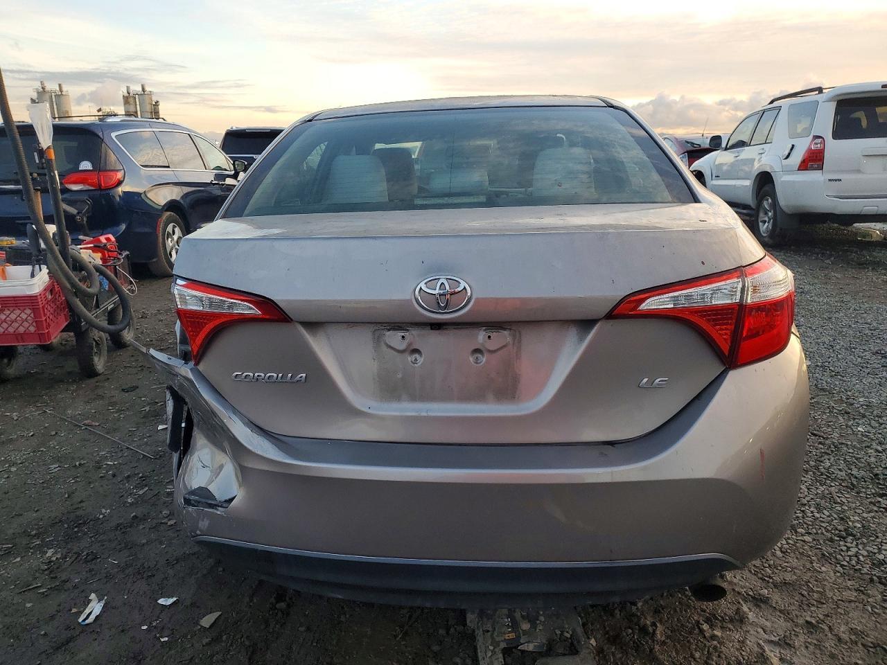 2016 TOYOTA COROLLA