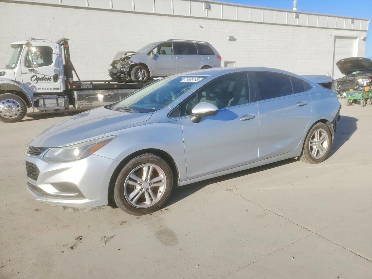 2016 CHEVROLET CRUZE