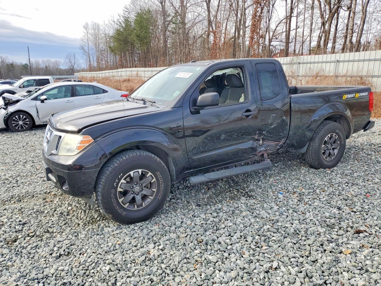 2014 NISSAN Frontier