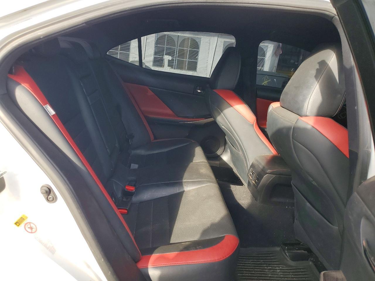 2015 LEXUS IS 250