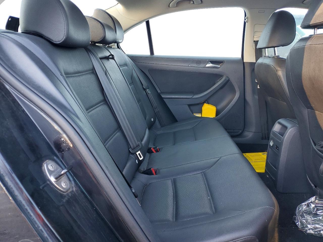 2012 VOLKSWAGEN JETTA