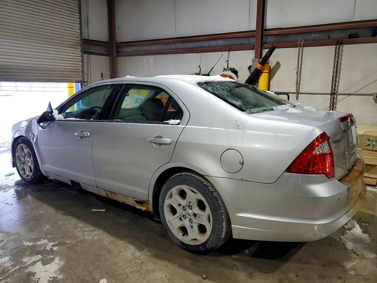 2011 FORD FUSION