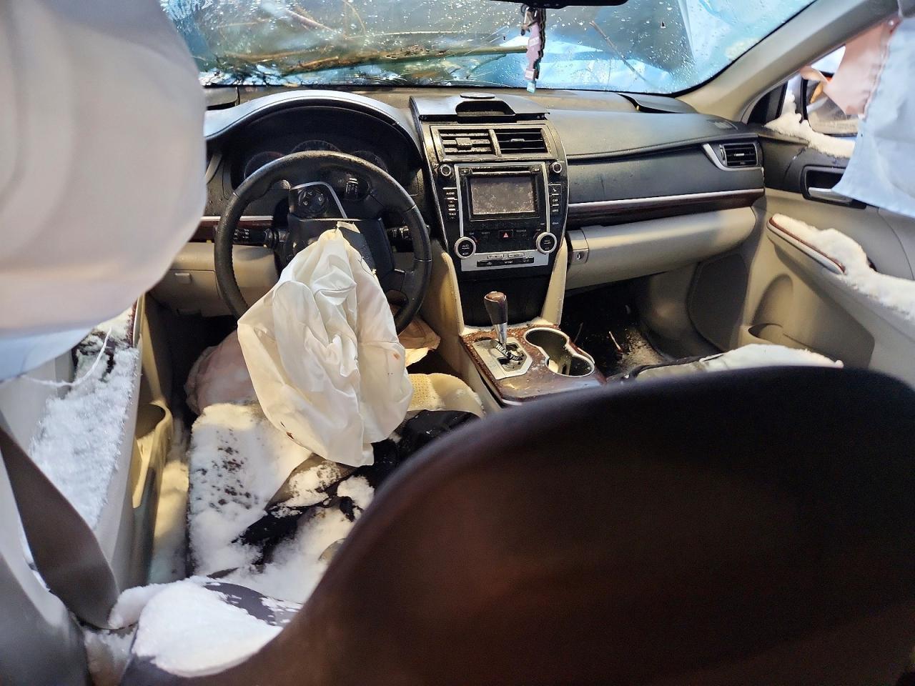 2012 TOYOTA CAMRY