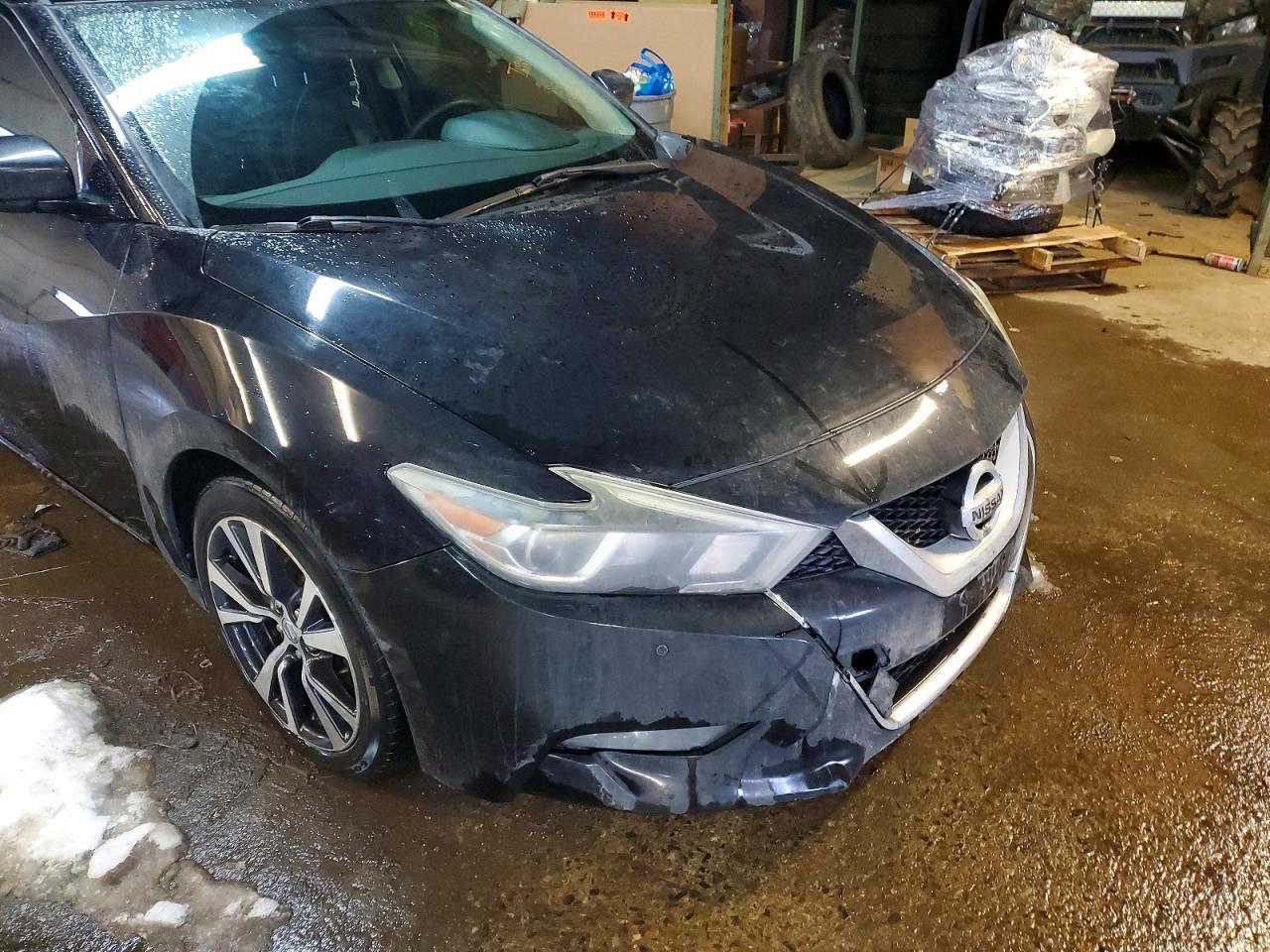 2016 NISSAN Maxima
