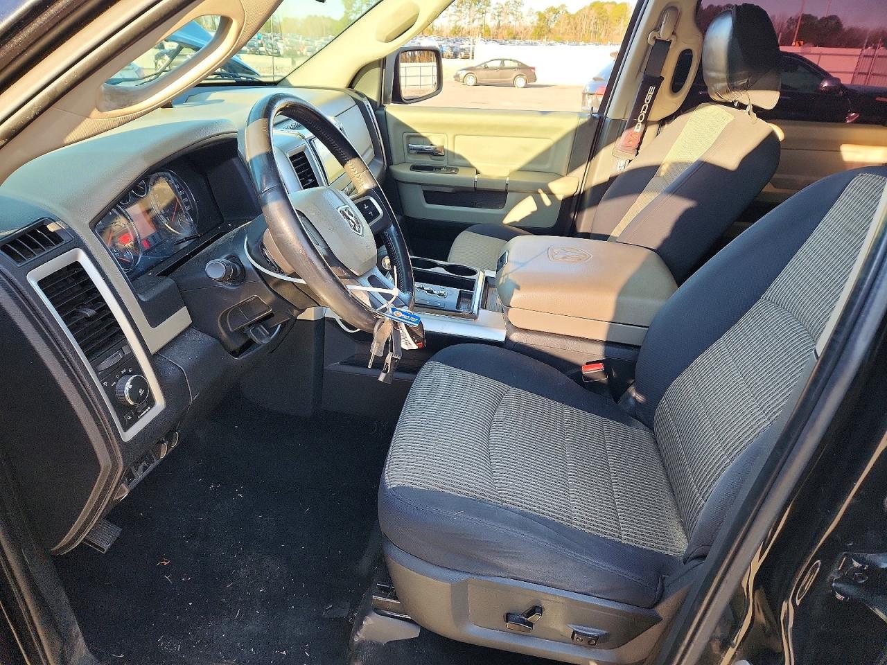 2011 DODGE RAM 1500