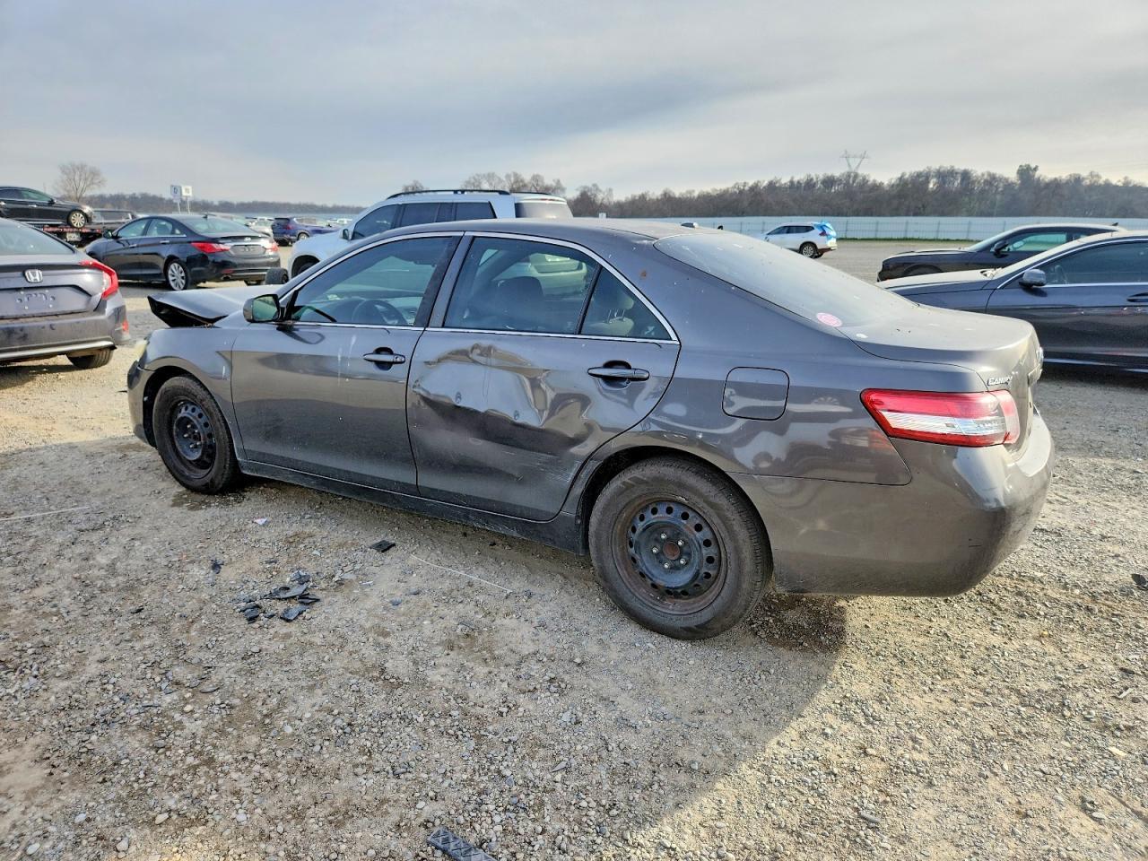2010 TOYOTA CAMRY