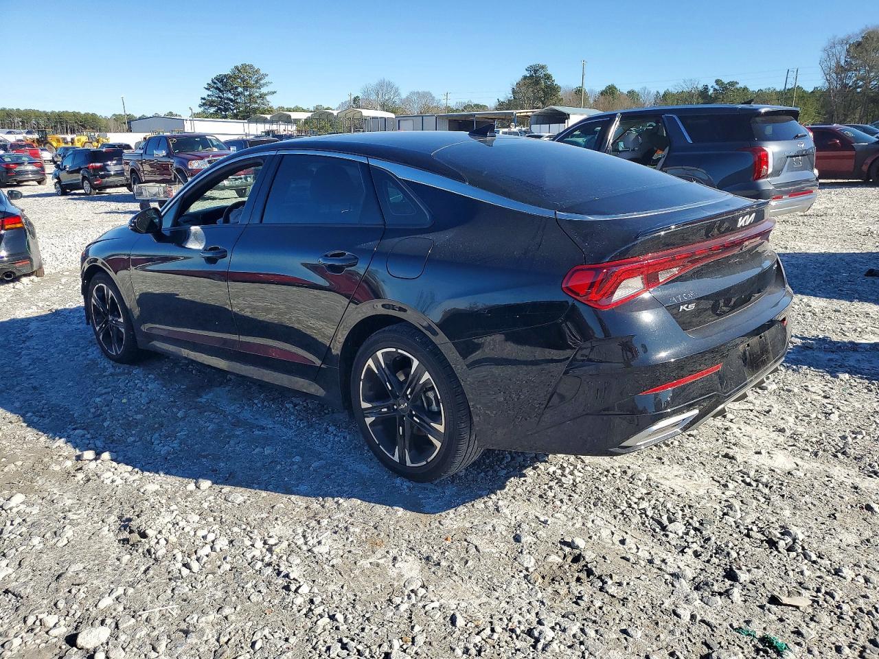 2022 KIA K5