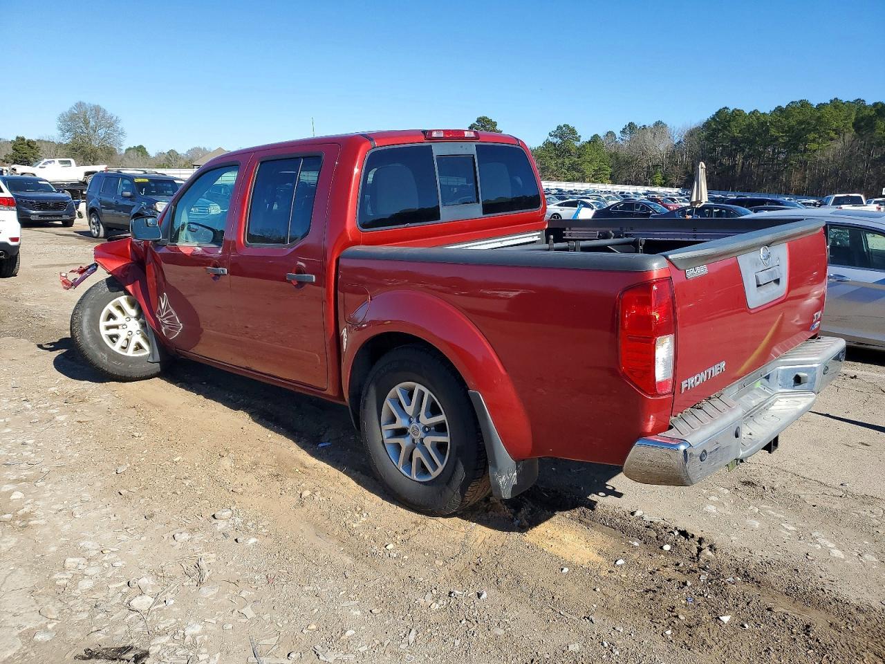 2017 NISSAN Frontier