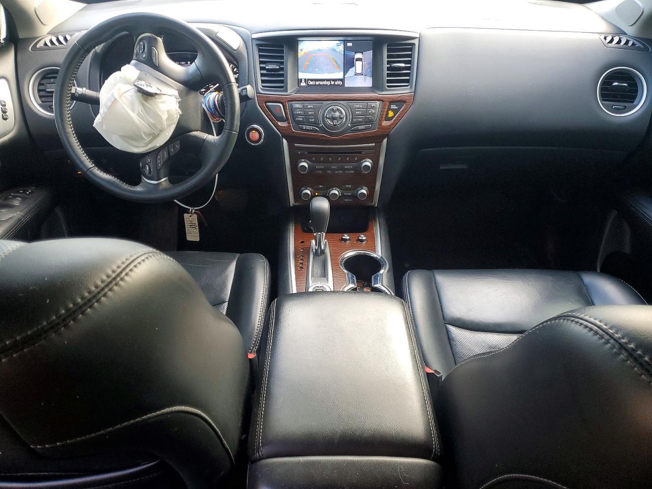 2017 NISSAN PATHFINDER
