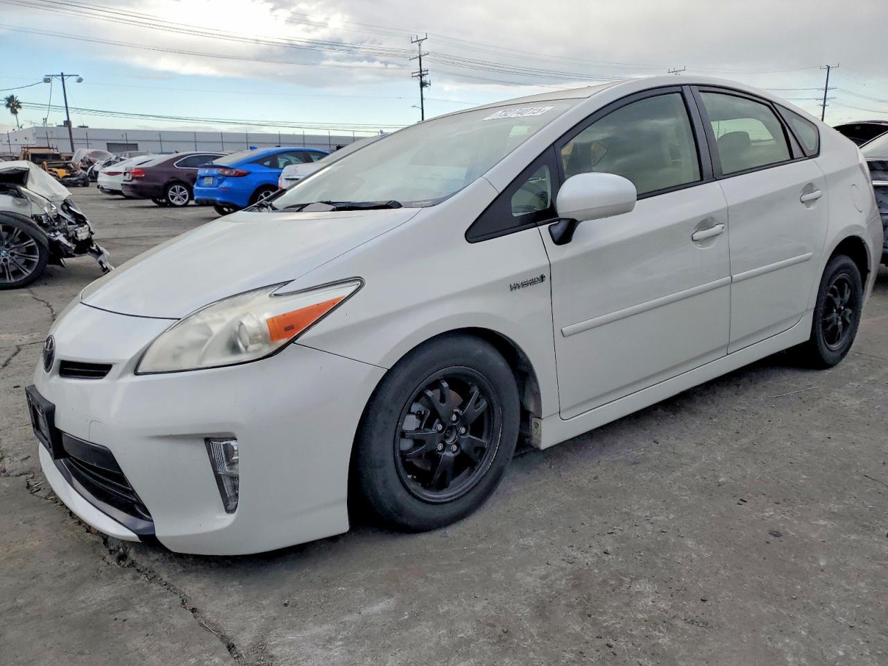 2014 TOYOTA PRIUS