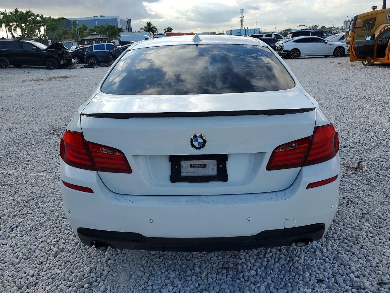 2013 BMW 5 series