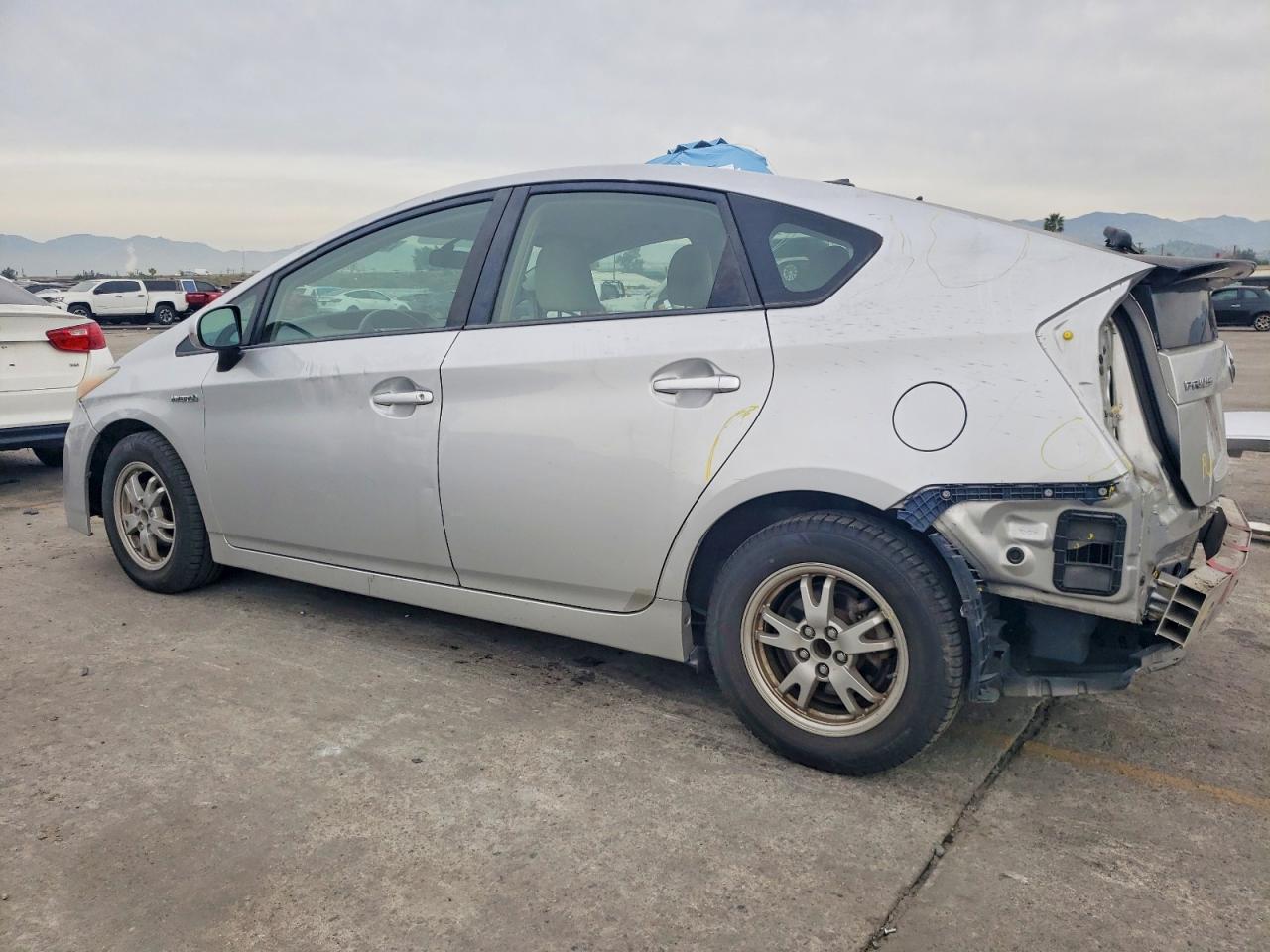 2010 TOYOTA PRIUS