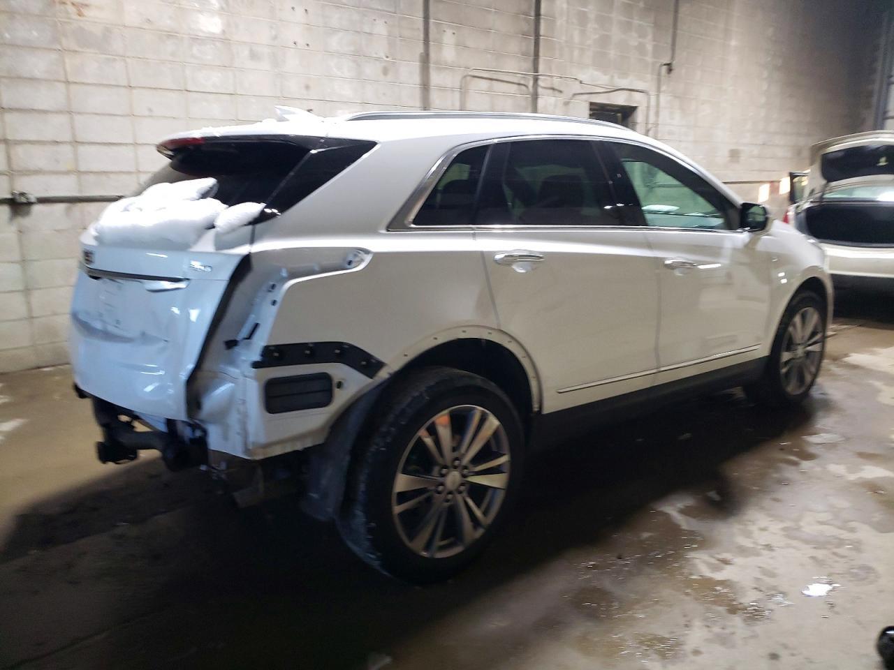 2023 CADILLAC XT5