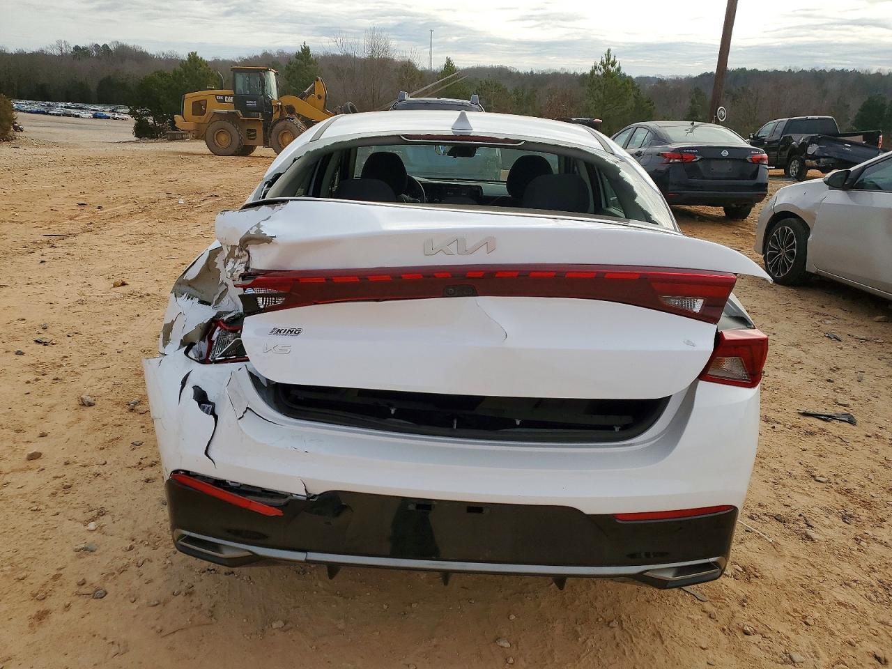2023 KIA K5
