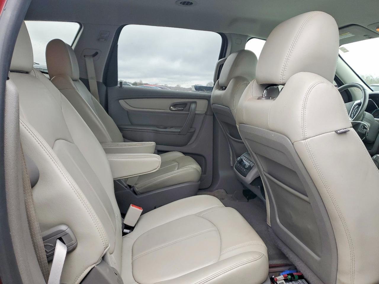 2017 CHEVROLET TRAVERSE
