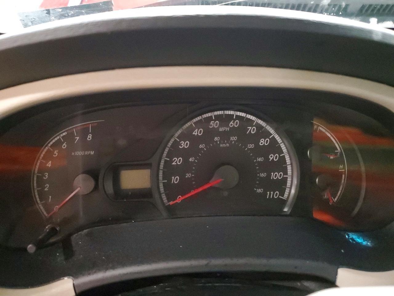 2012 TOYOTA SIENNA