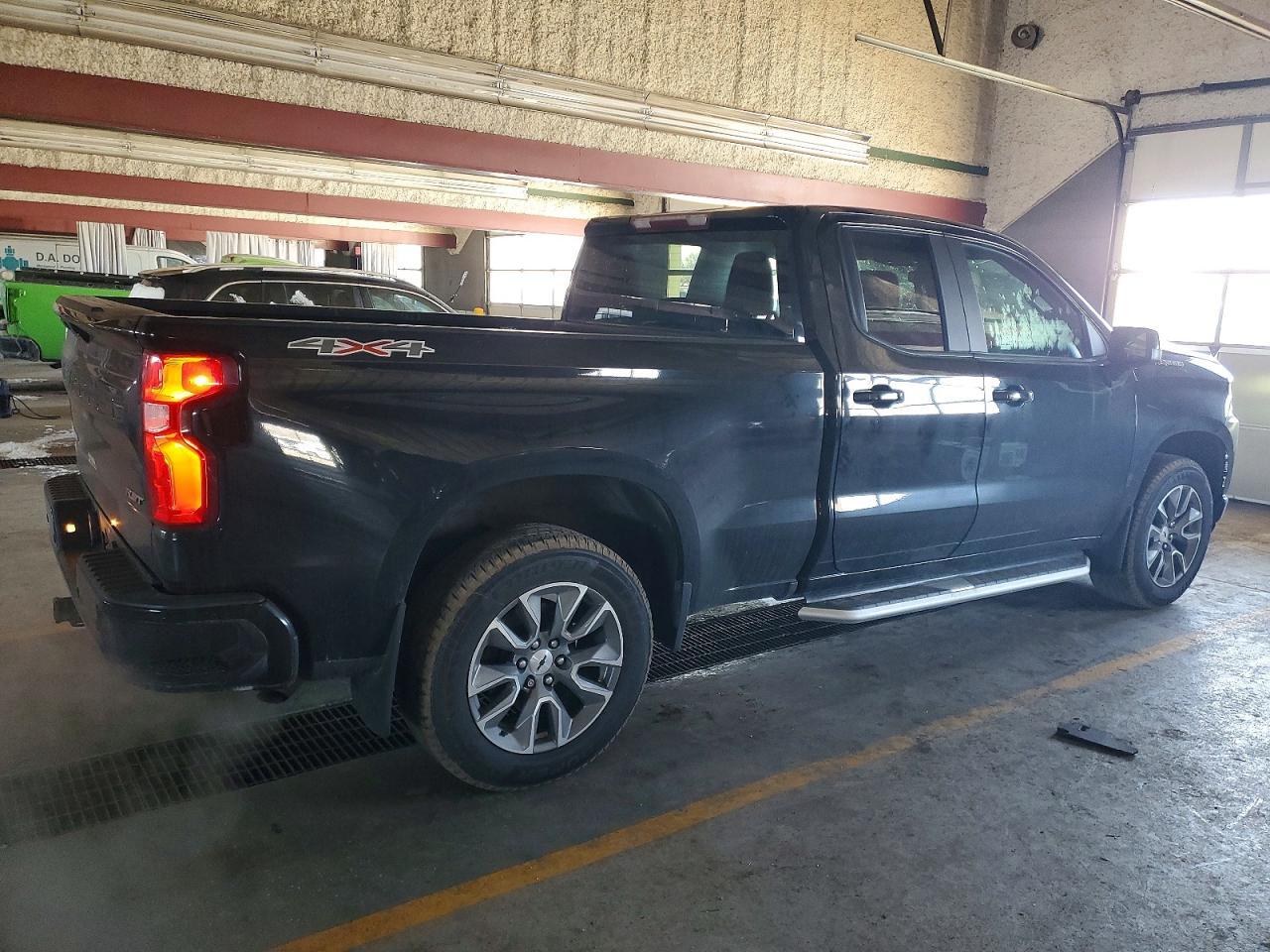 2020 CHEVROLET Silverado