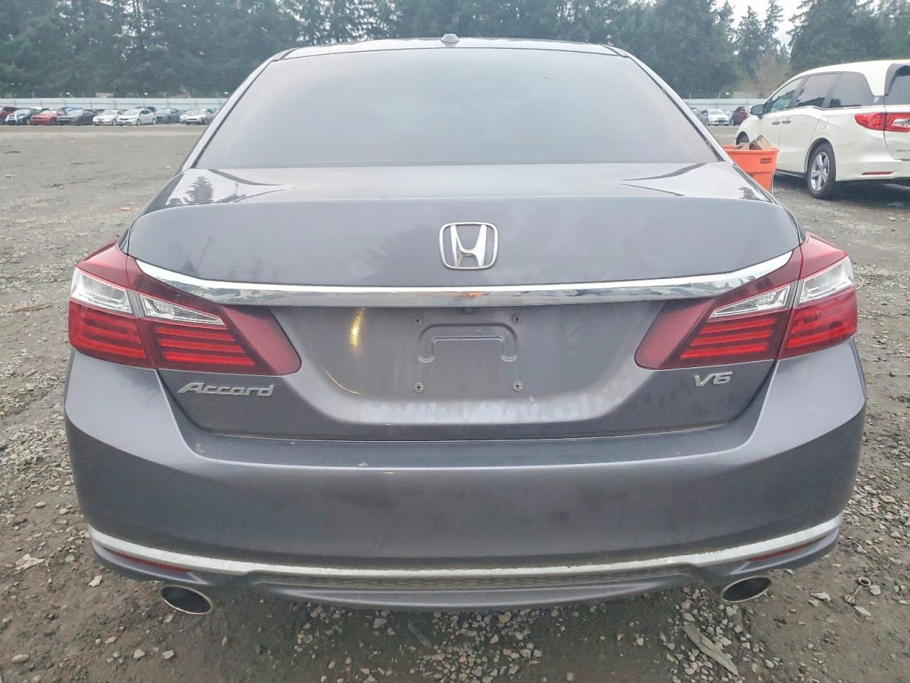 2016 HONDA ACCORD