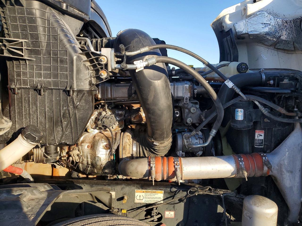 2023 FREIGHTLINER CASCADIA 126