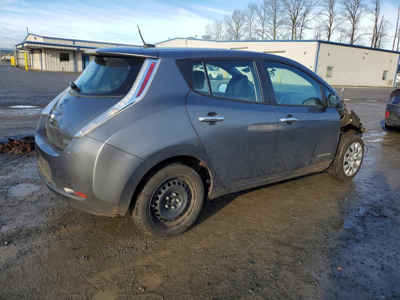 2014 NISSAN LEAF