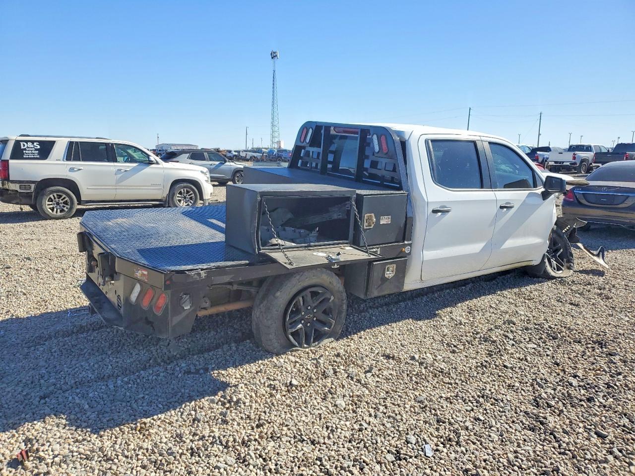 2023 CHEVROLET Silverado