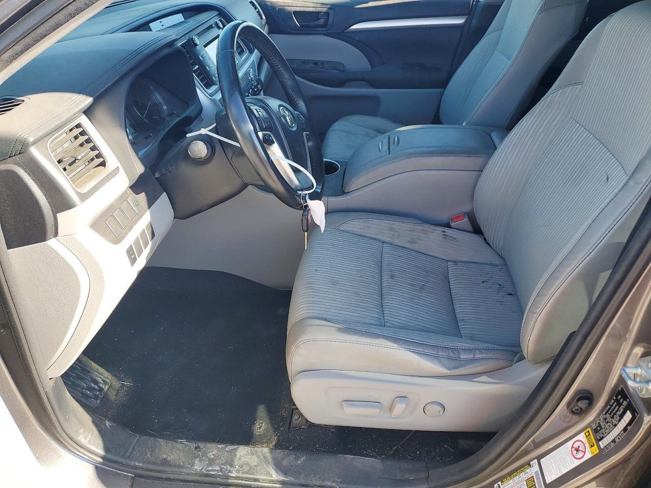 2014 TOYOTA HIGHLANDER