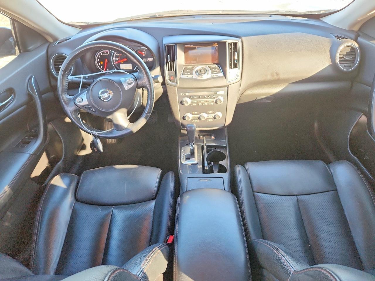 2012 NISSAN Maxima