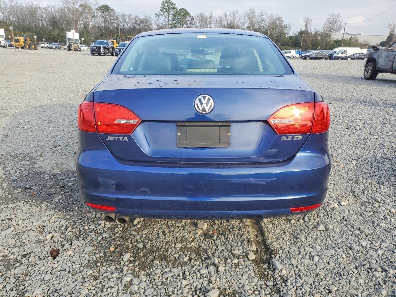 2013 VOLKSWAGEN JETTA