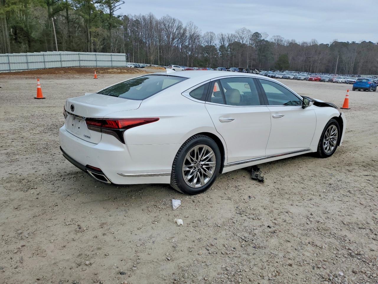 2022 LEXUS LS 500