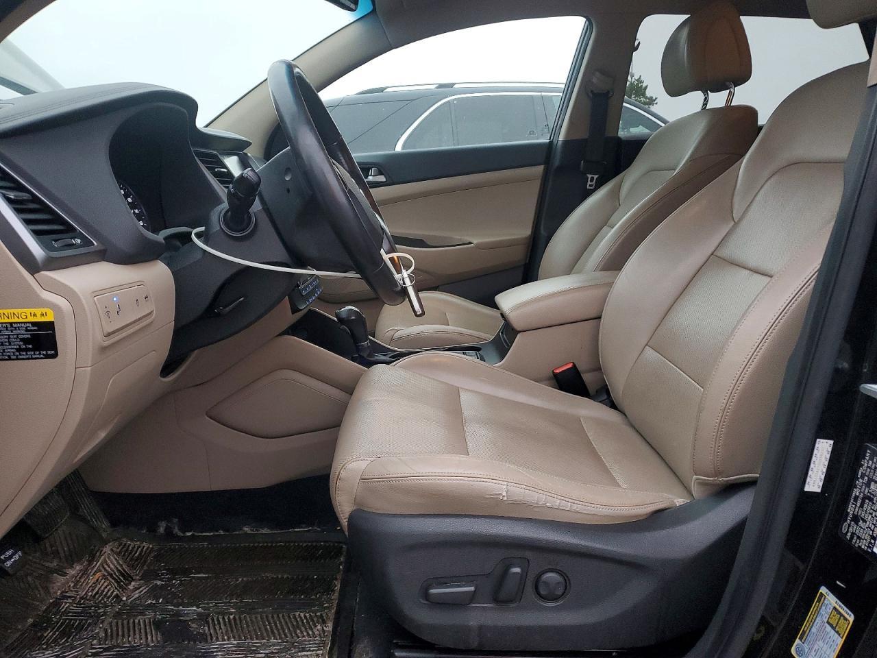 2016 HYUNDAI TUCSON