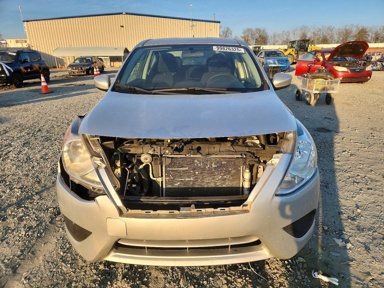 2017 NISSAN VERSA