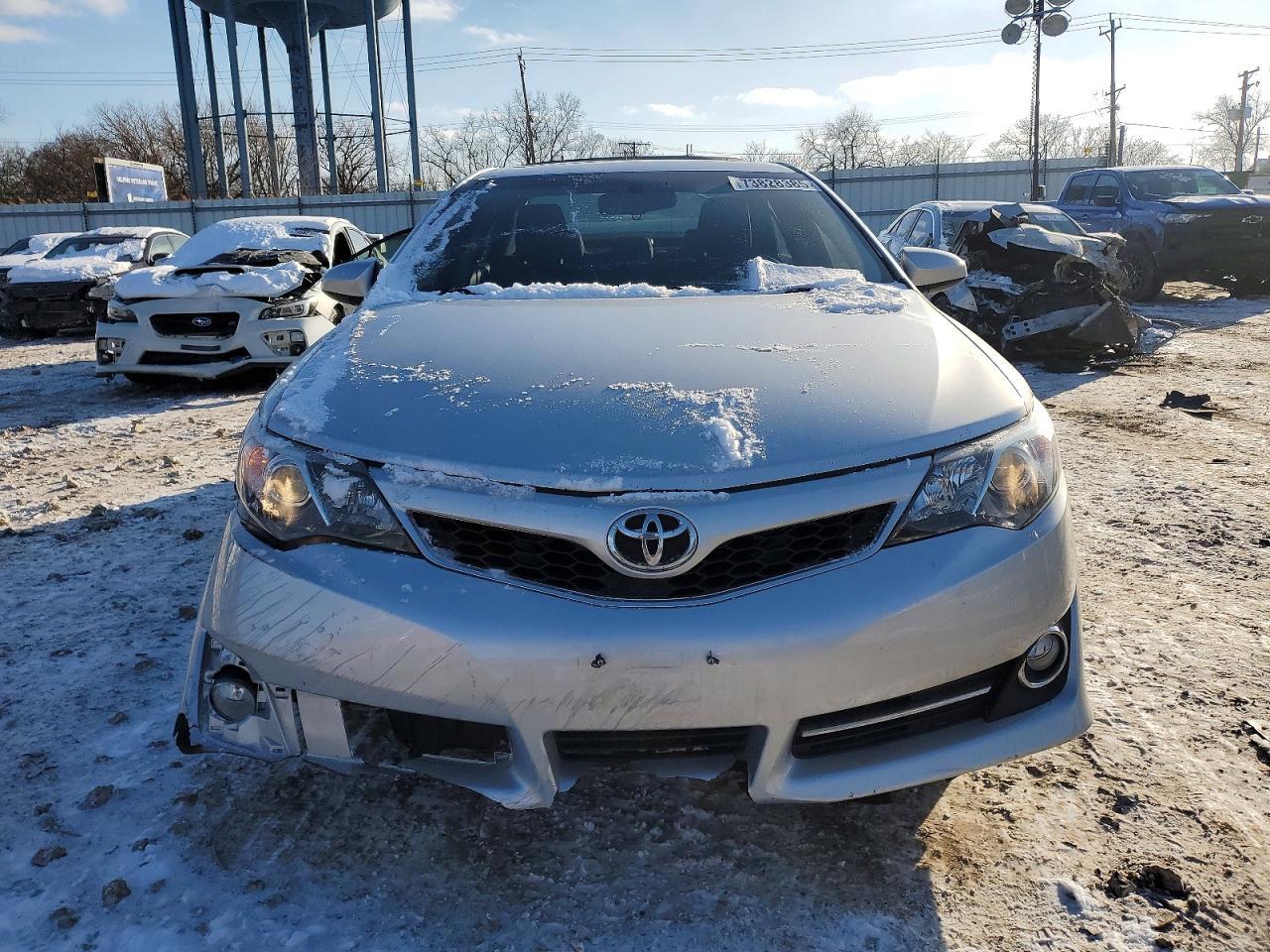 2013 TOYOTA CAMRY