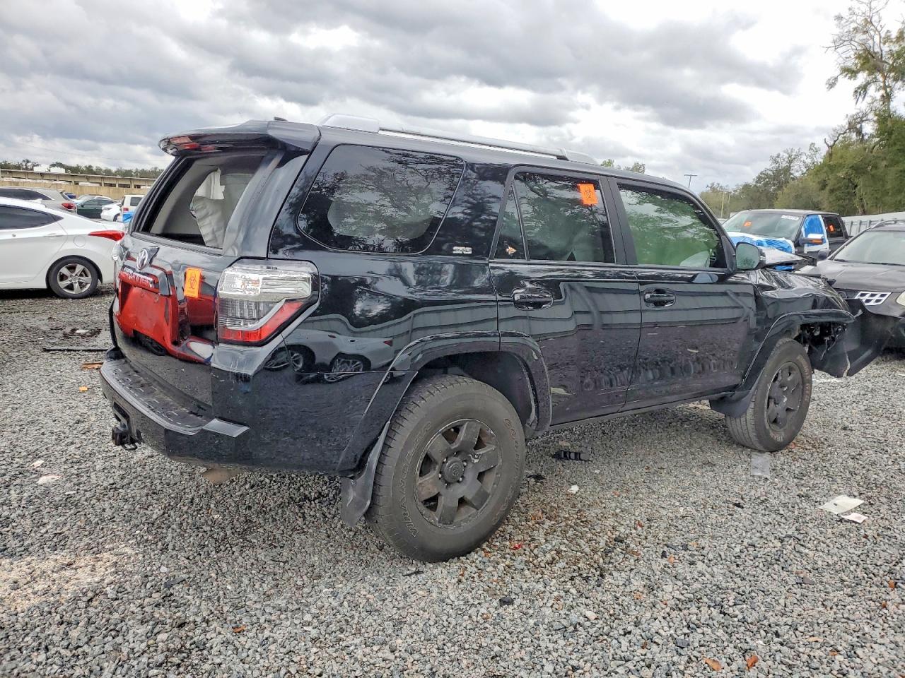 2018 TOYOTA 4Runner