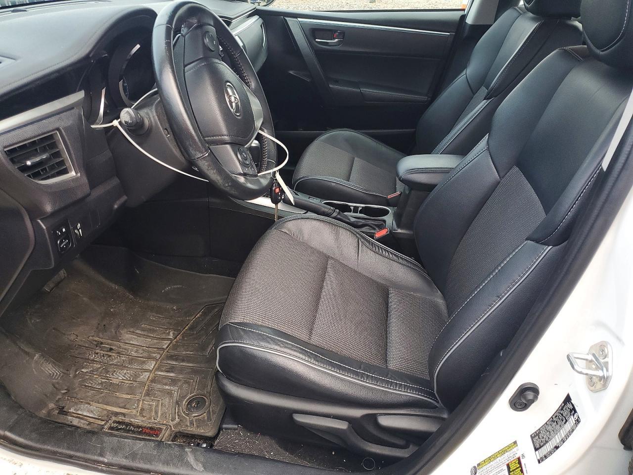 2016 TOYOTA COROLLA