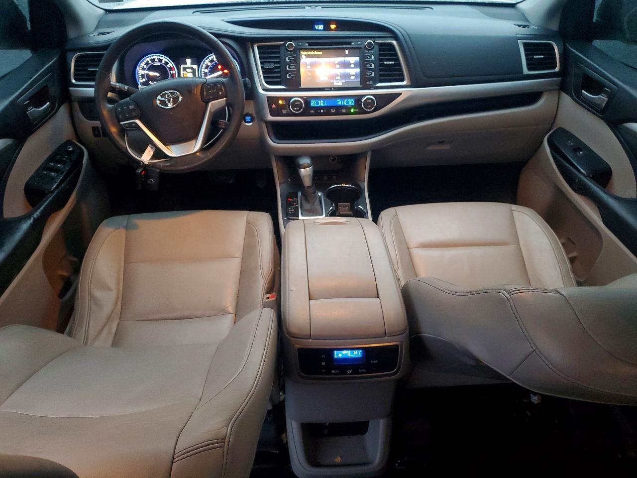 2015 TOYOTA HIGHLANDER